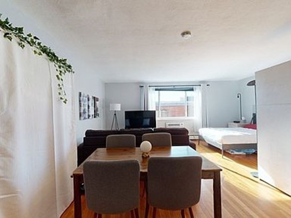 205 Kent St, Coolidge Corner