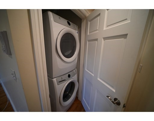 231 Northampton St, South End