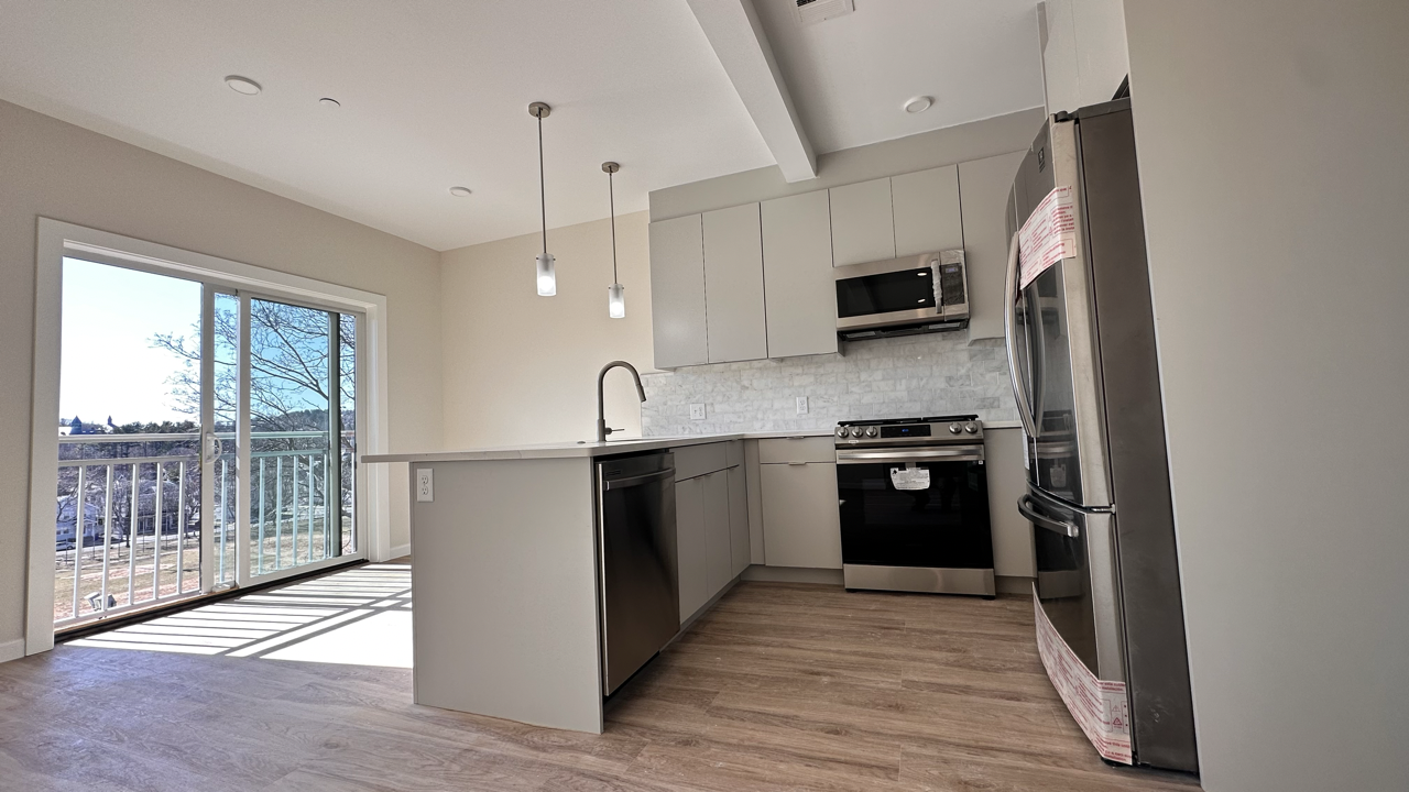 458 Washington St, Brighton