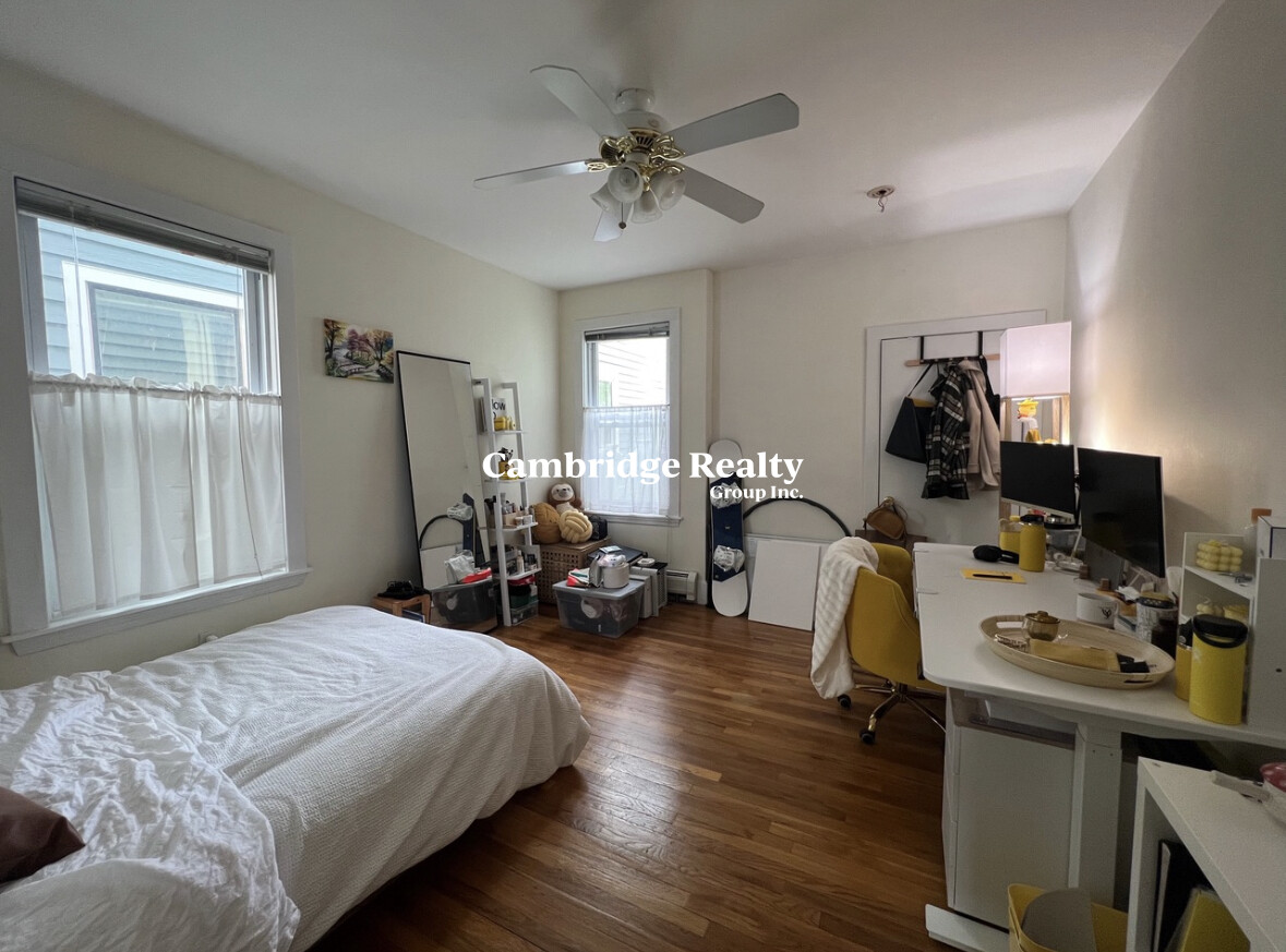 45 Franklin St, East Somerville