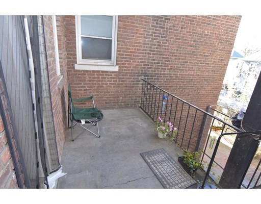 178 Brighton Ave, Allston