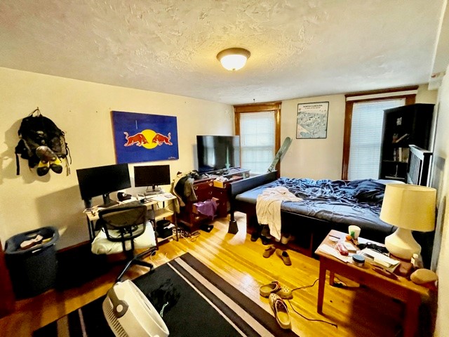 300 North St, North End