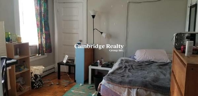 70 Willow St, Wellington-Harrington