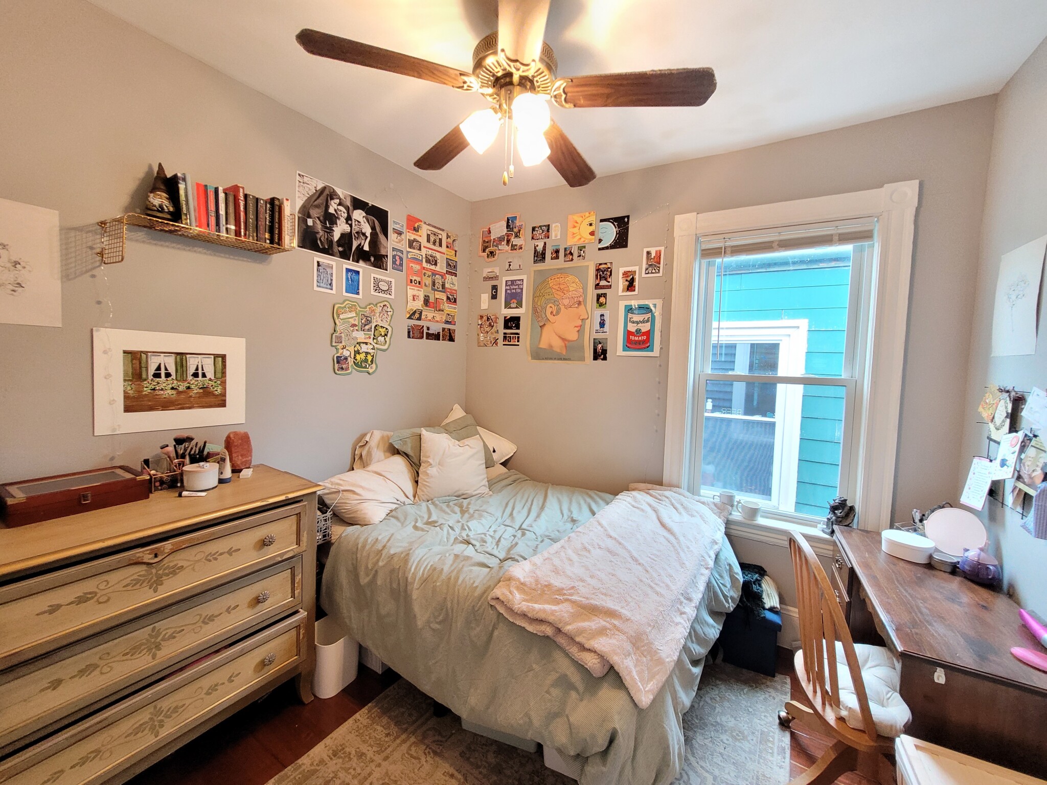 737 Parker St, Mission Hill