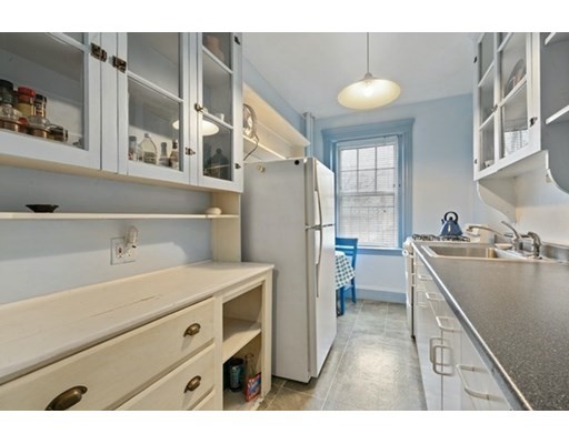 1697 1699 Cambridge St, Harvard Square