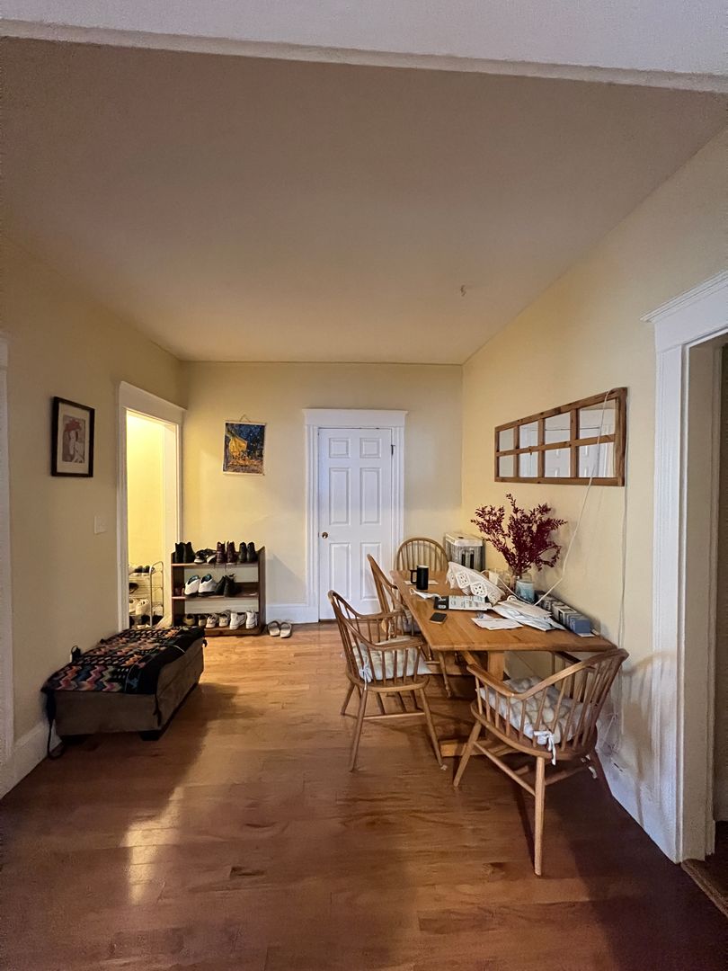 121 Liberty Rd, Davis Square