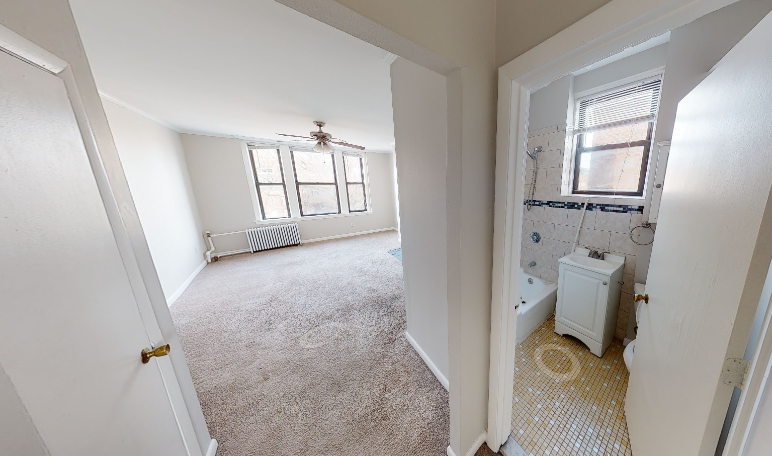 48 John F Kennedy St, Riverside