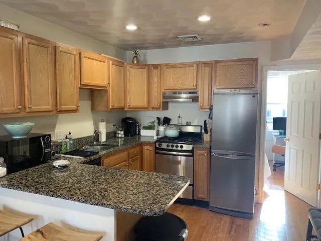 93 Endicott St, North End