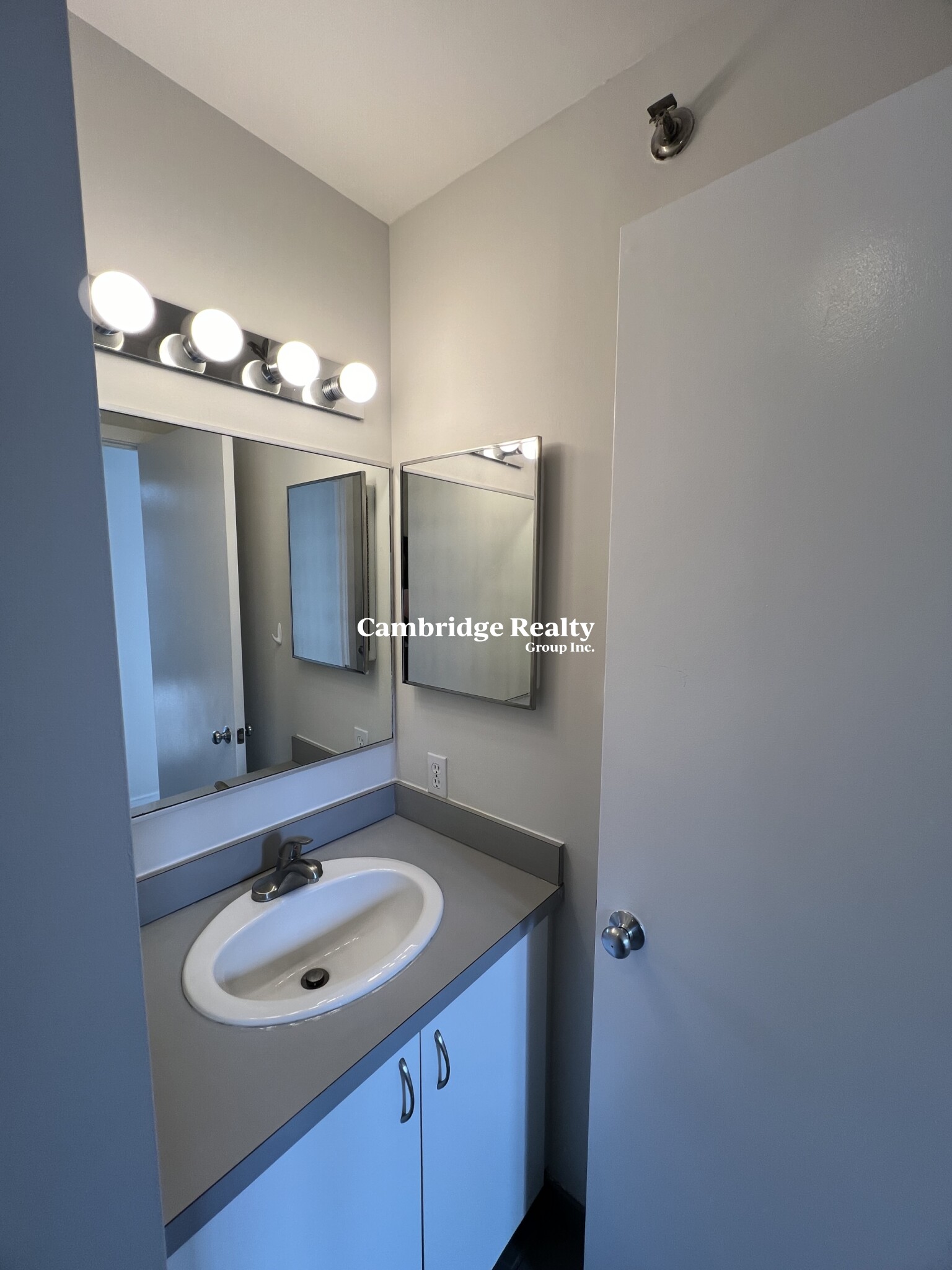 71 Fulkerson St, Kendall Square