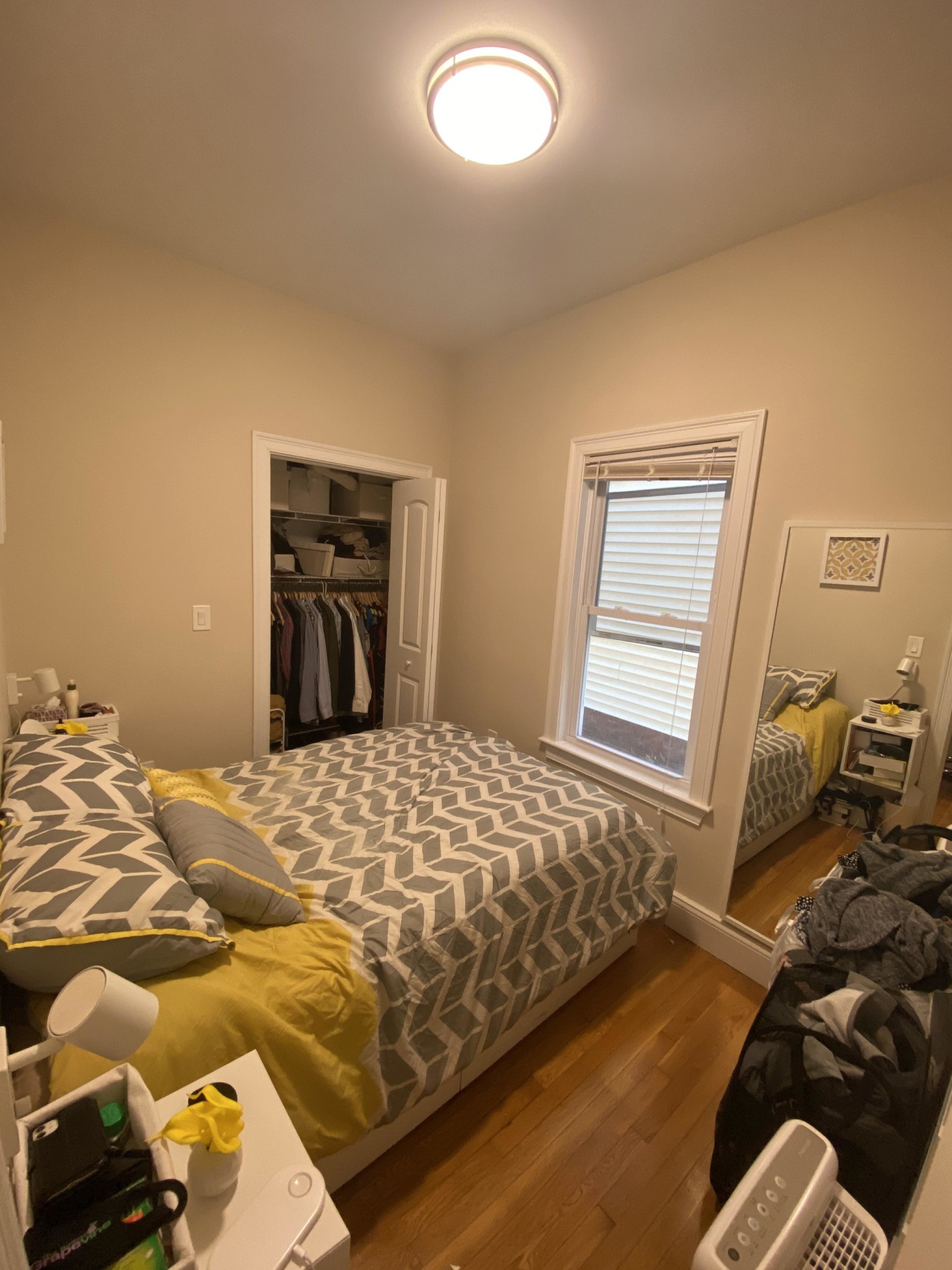 343 Beacon St, Ward Two