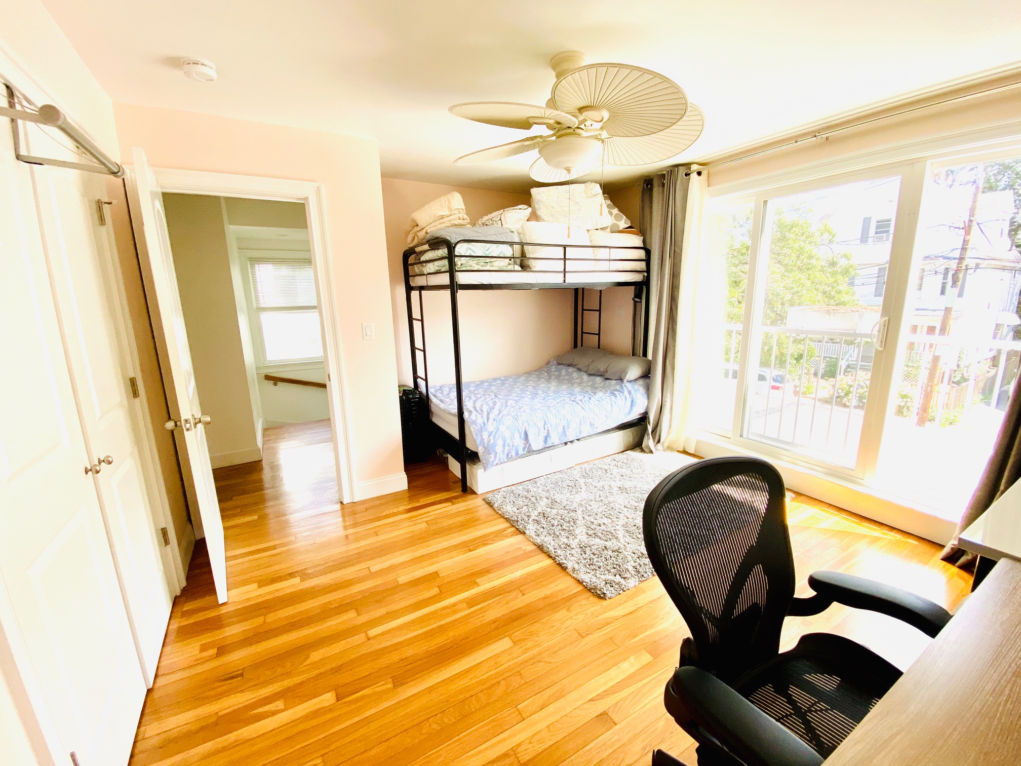 93 Easton St, Allston