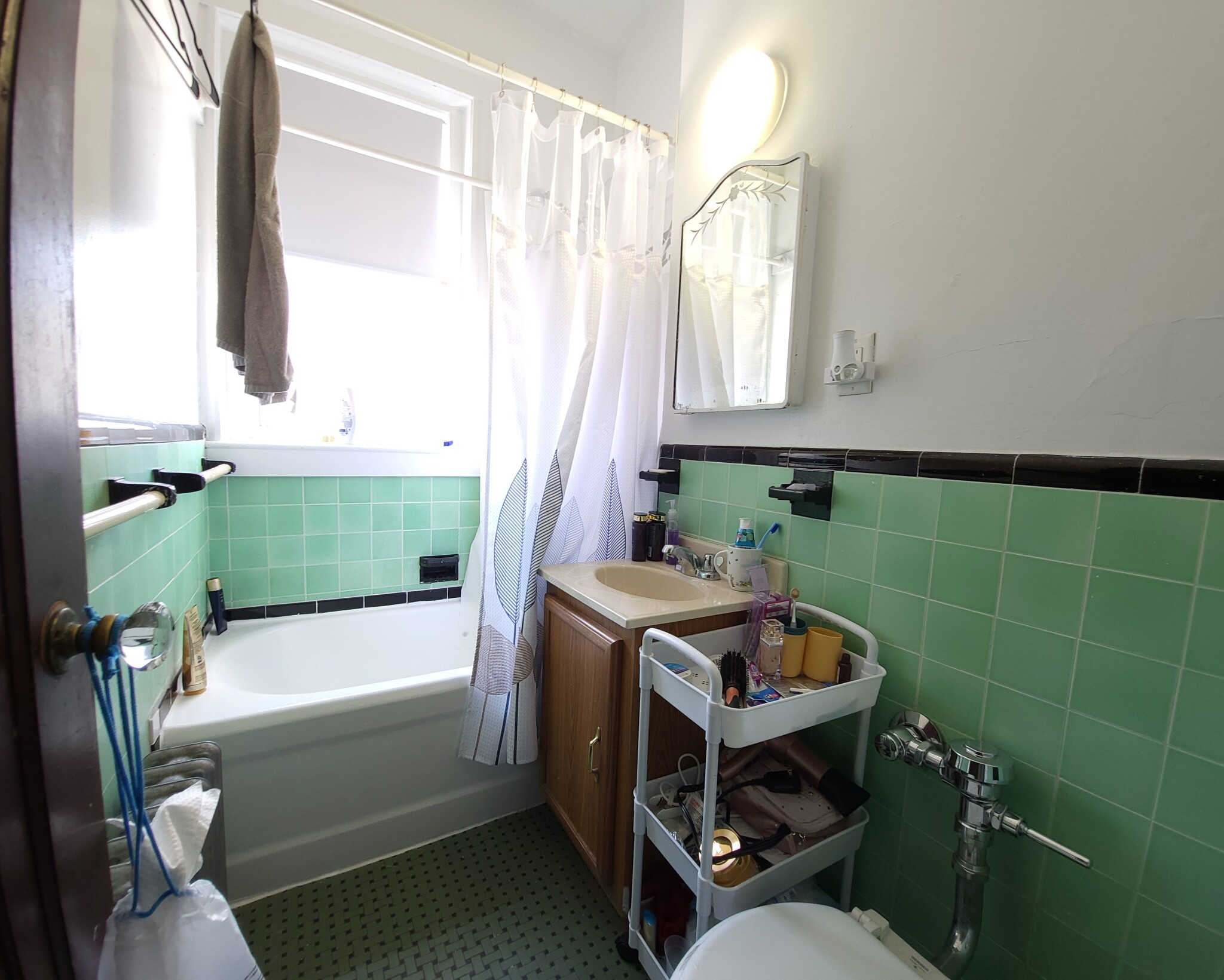 70 Chiswicks Rd, Brighton