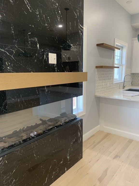 32 Cameron Ave, North Cambridge