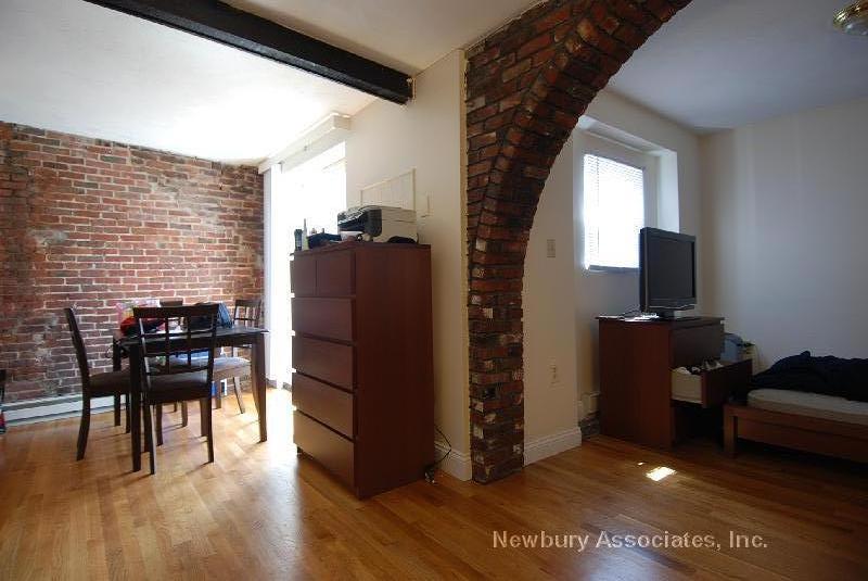 99 Hudson St, Chinatown