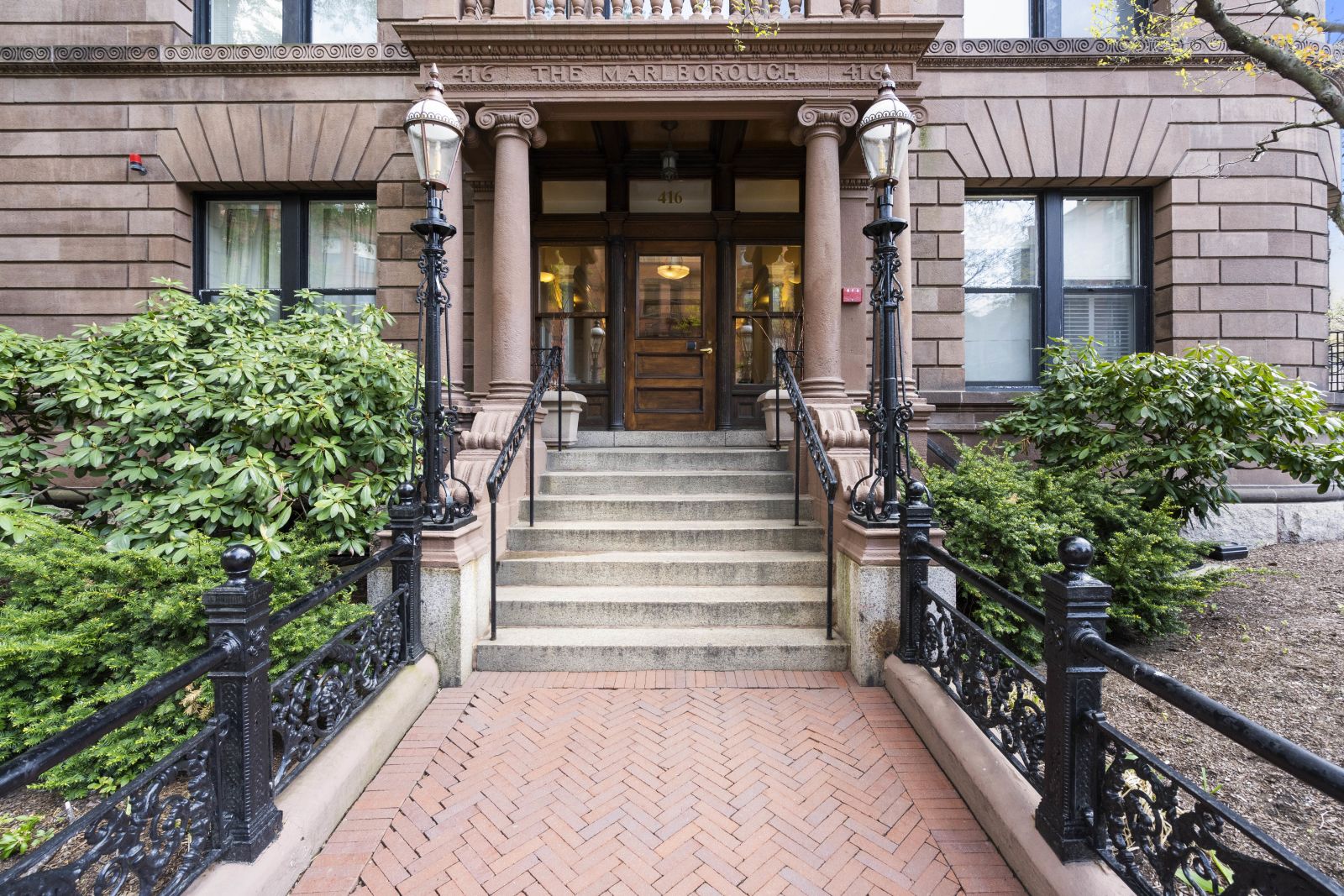 416 Marlborough St, Back Bay