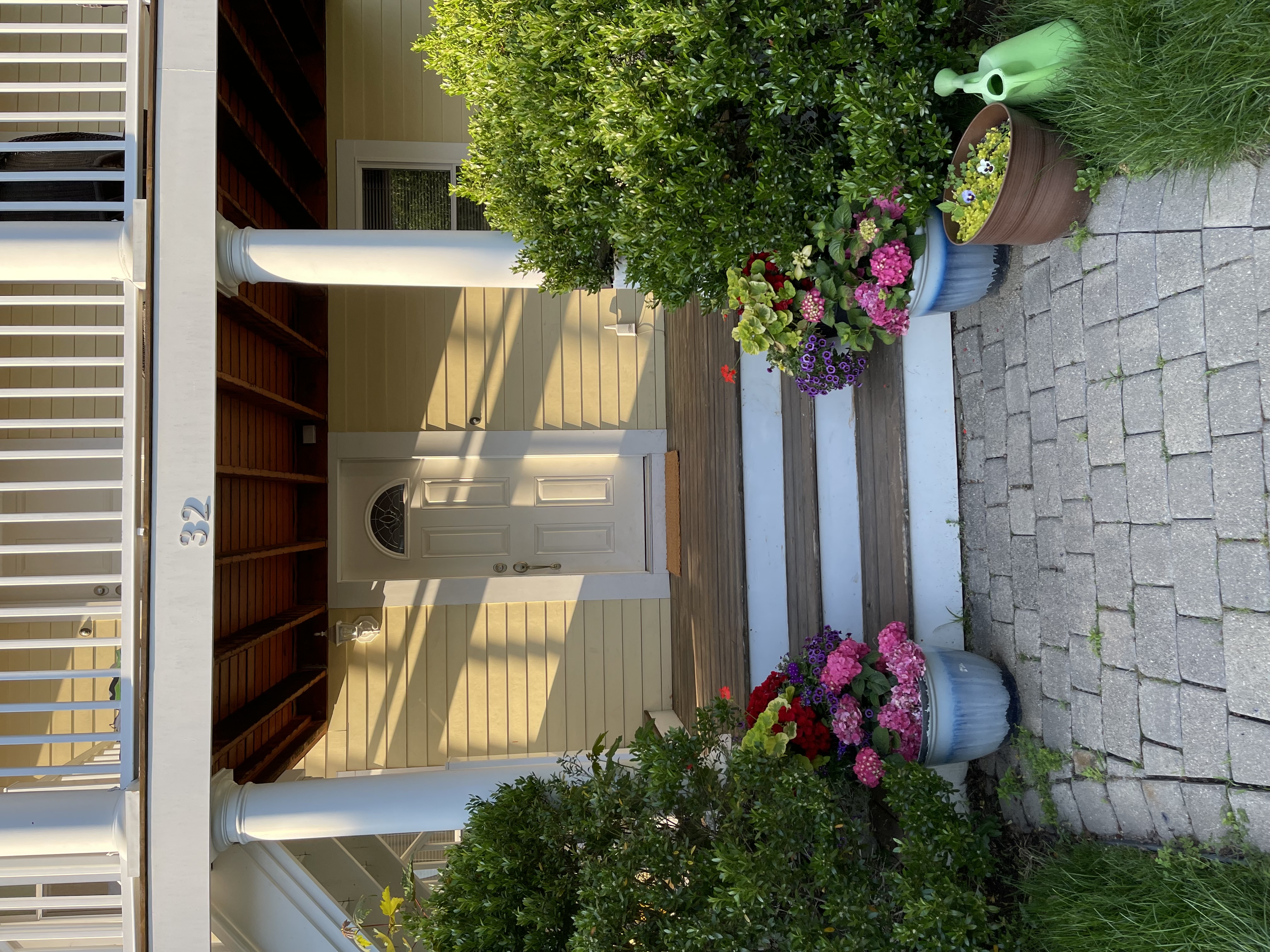 32 Linden Ave, Porter Square