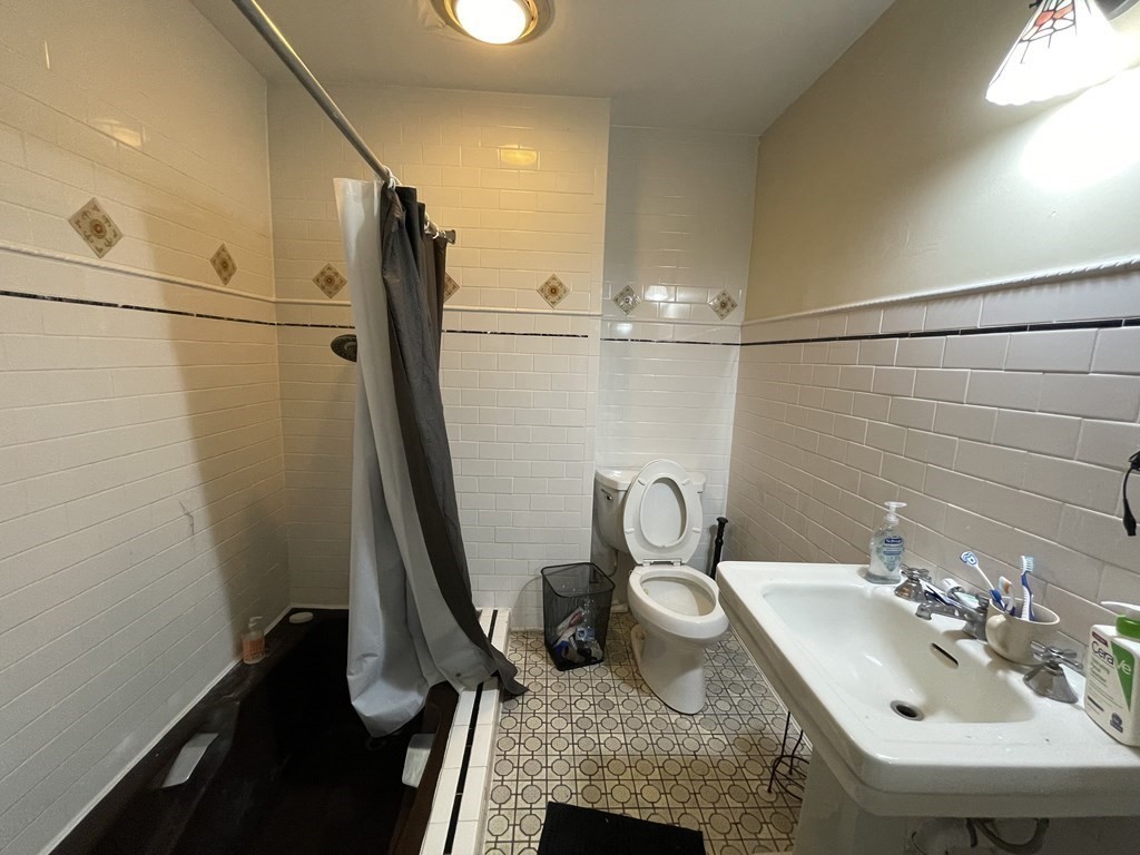 24 Worthington St, Mission Hill