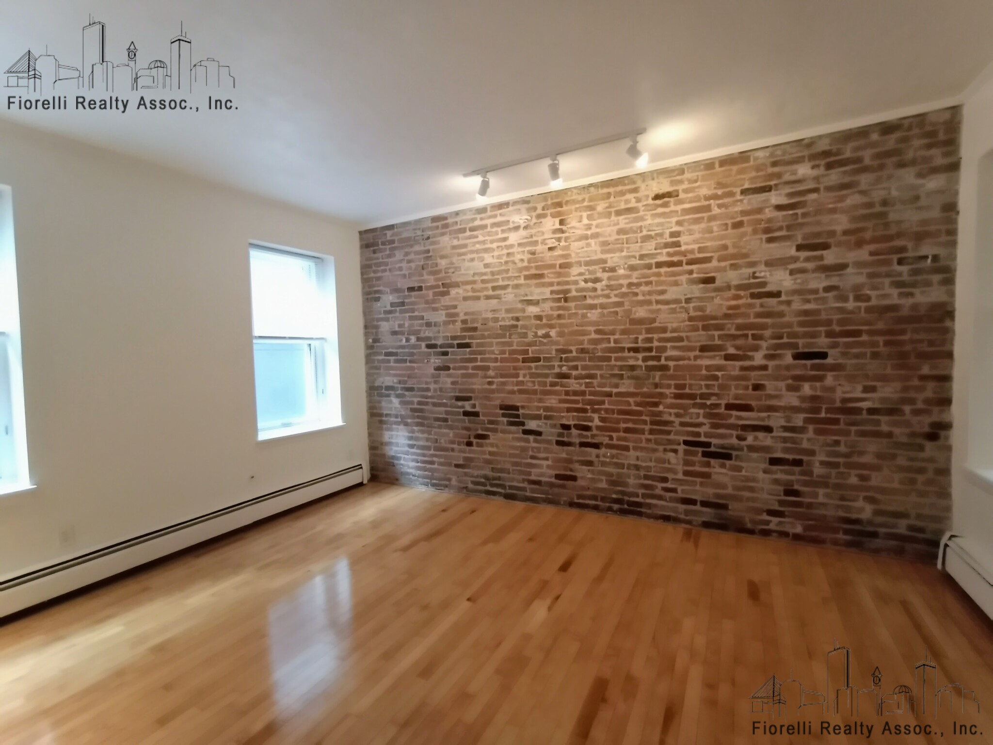 47 Tileston St, North End