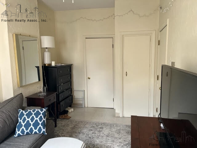 14 Hull St, North End