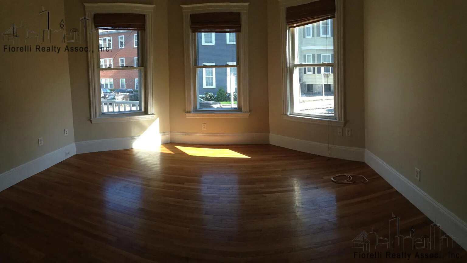 862 5th St, South Boston