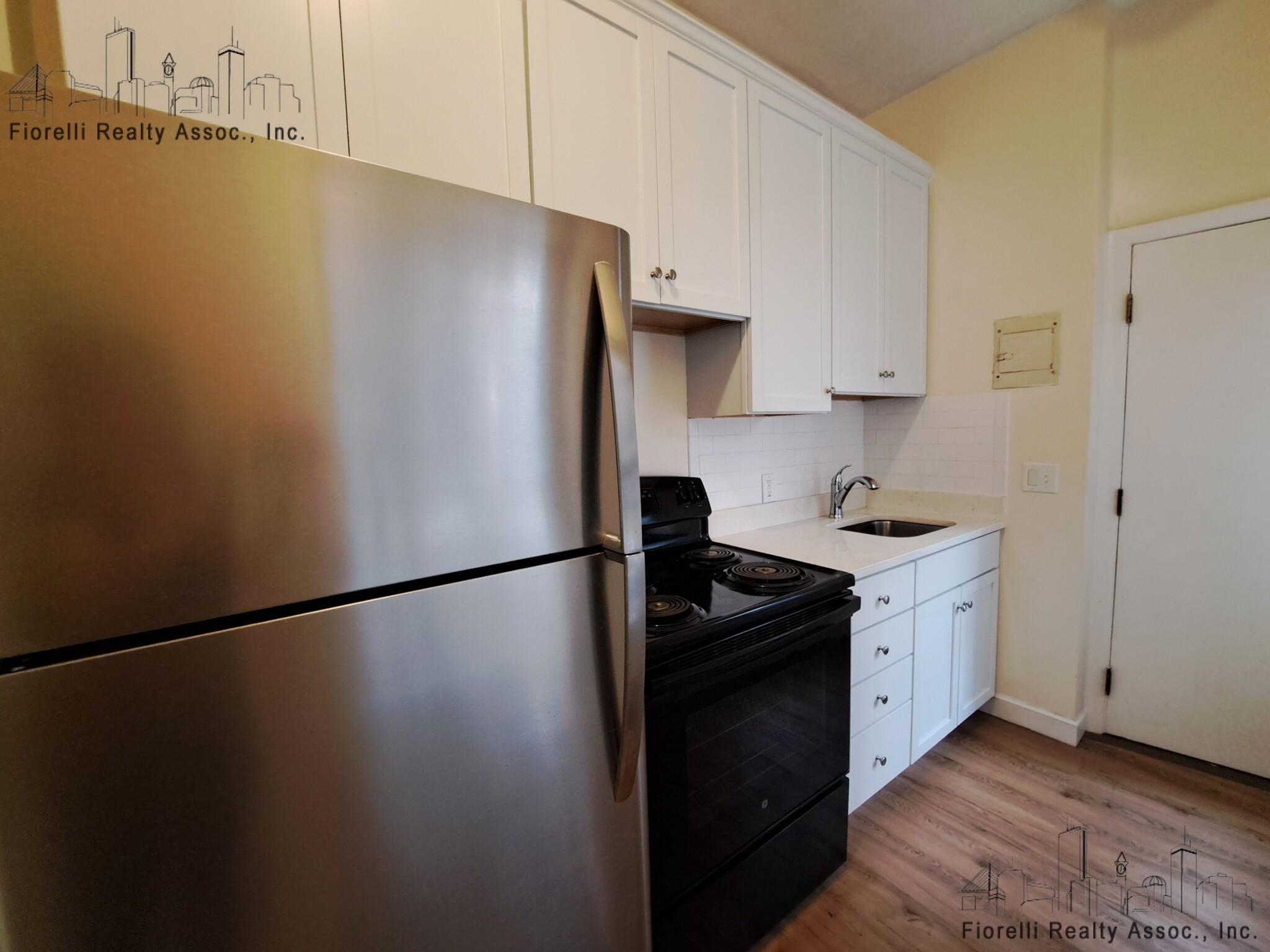 164 Salem St, North End