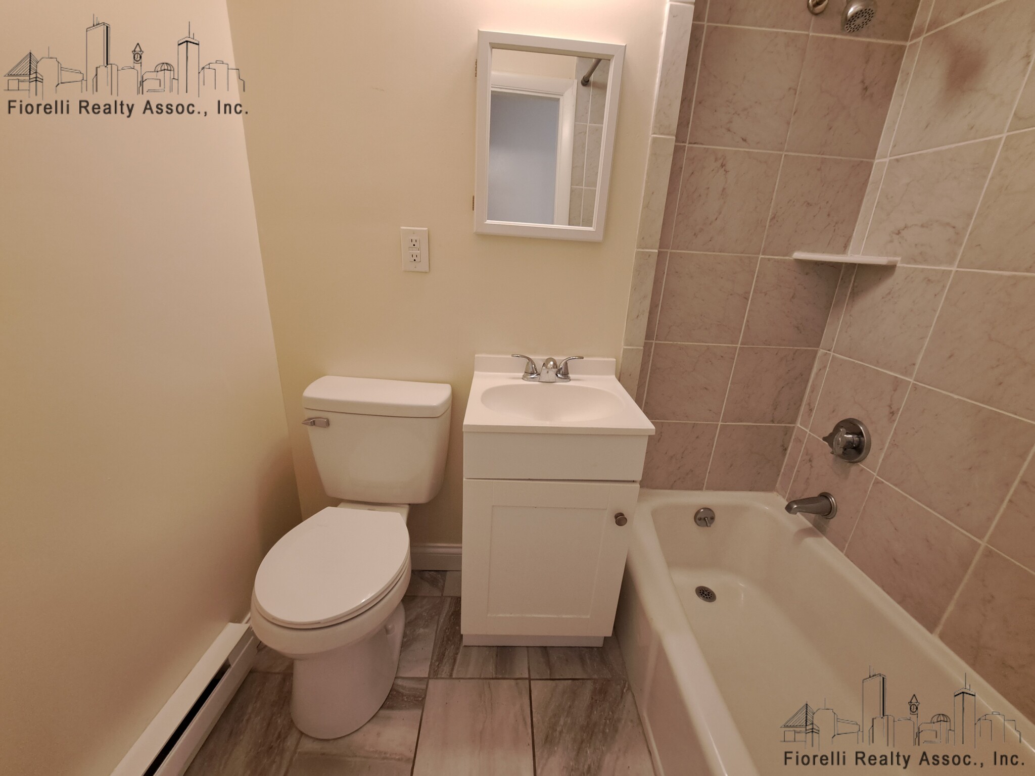 164 Salem St, North End