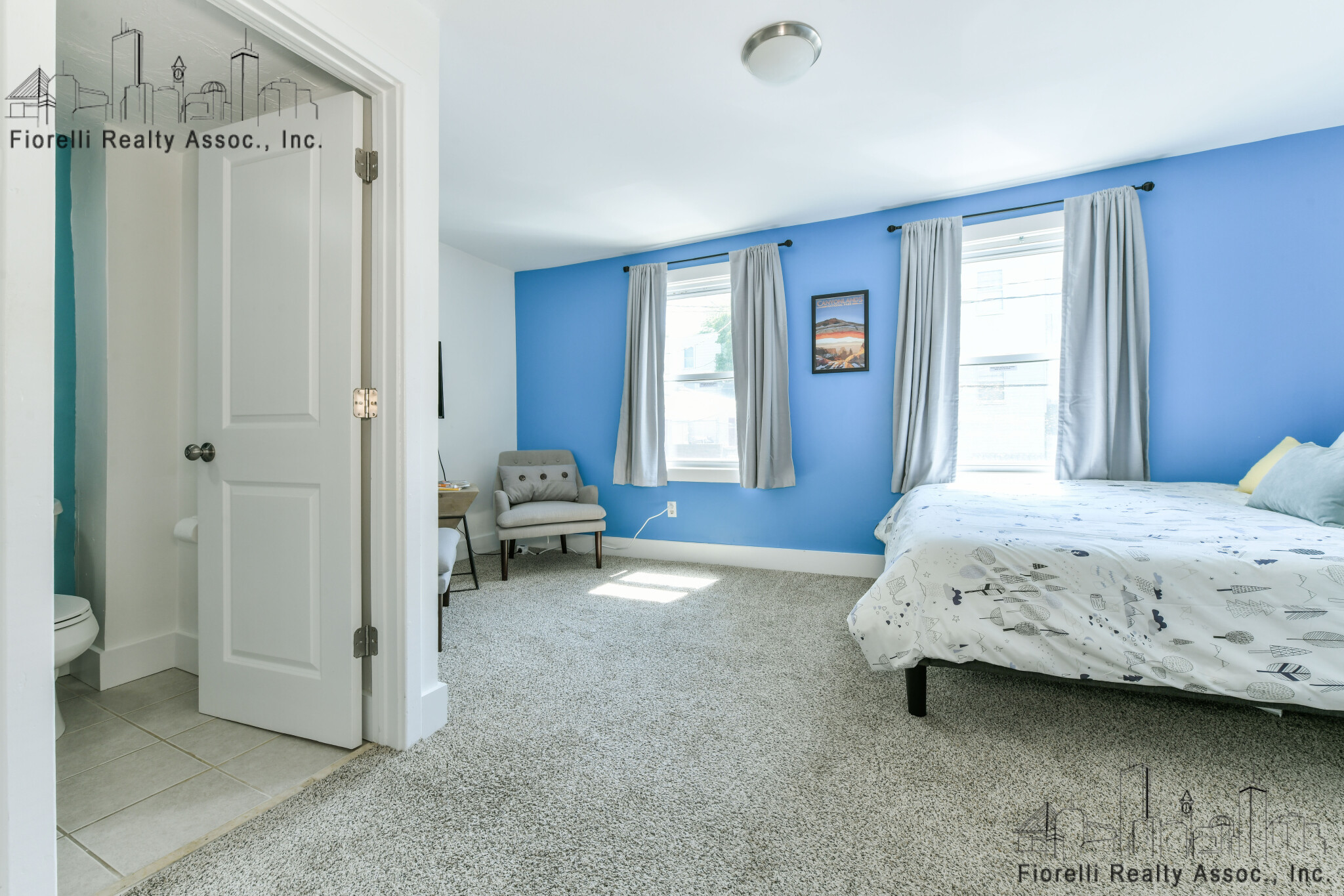 158 Everett St, East Boston