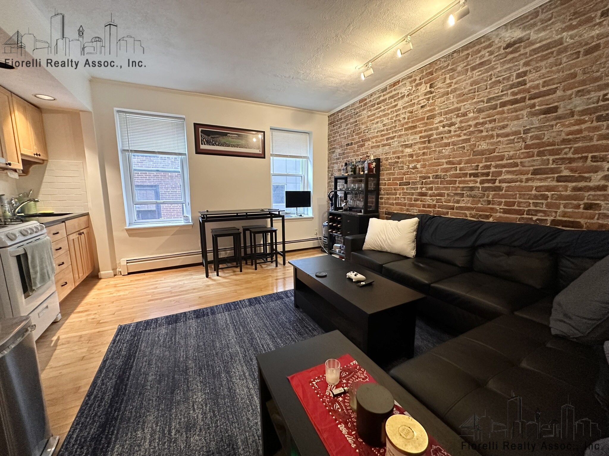 47 Tileston St, North End