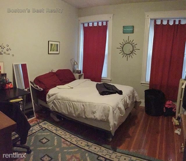 92 University Rd, Coolidge Corner