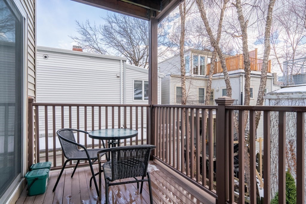 62 Hurley St, East Cambridge