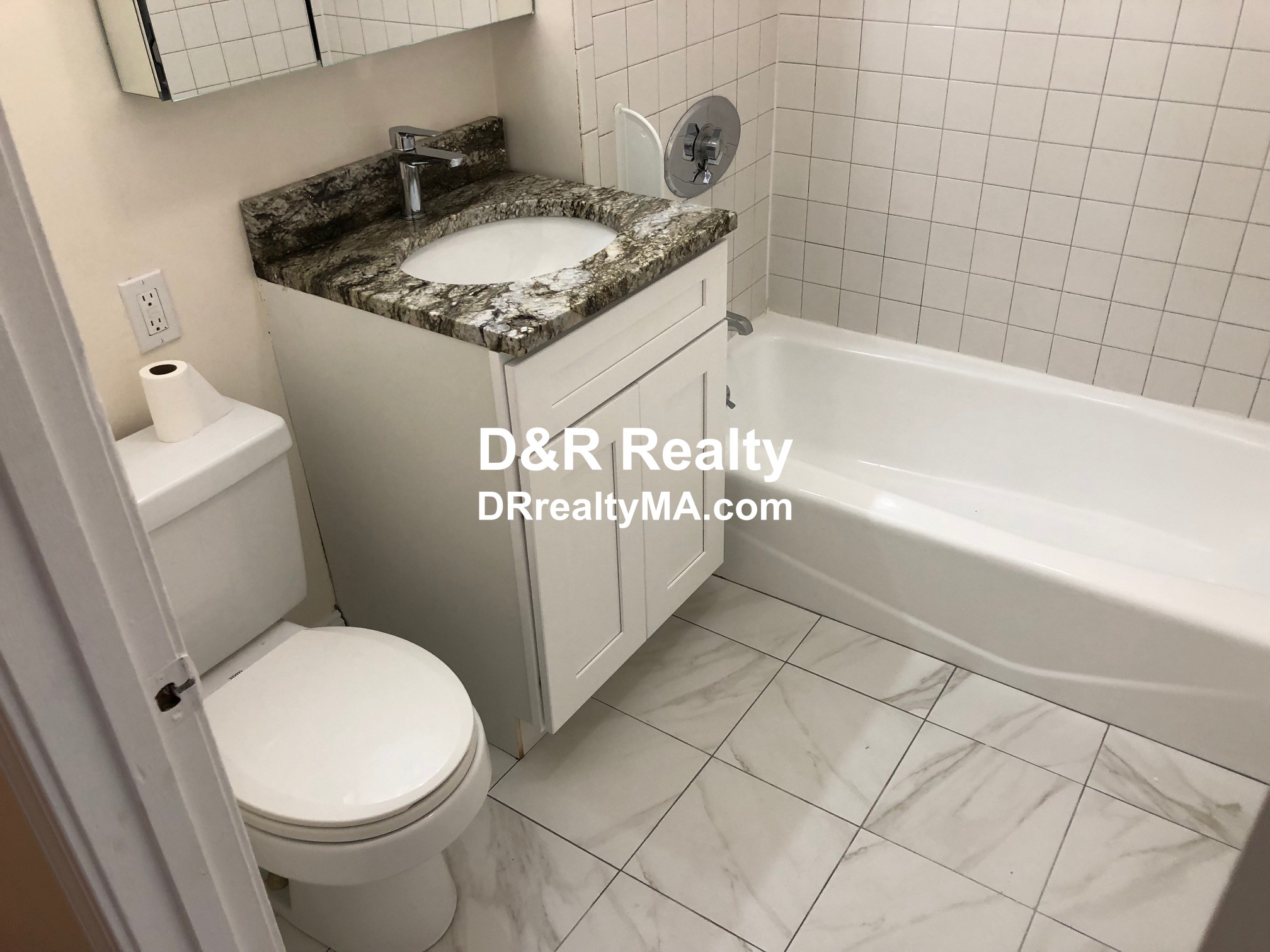 72 Gore St, Cambridgeport