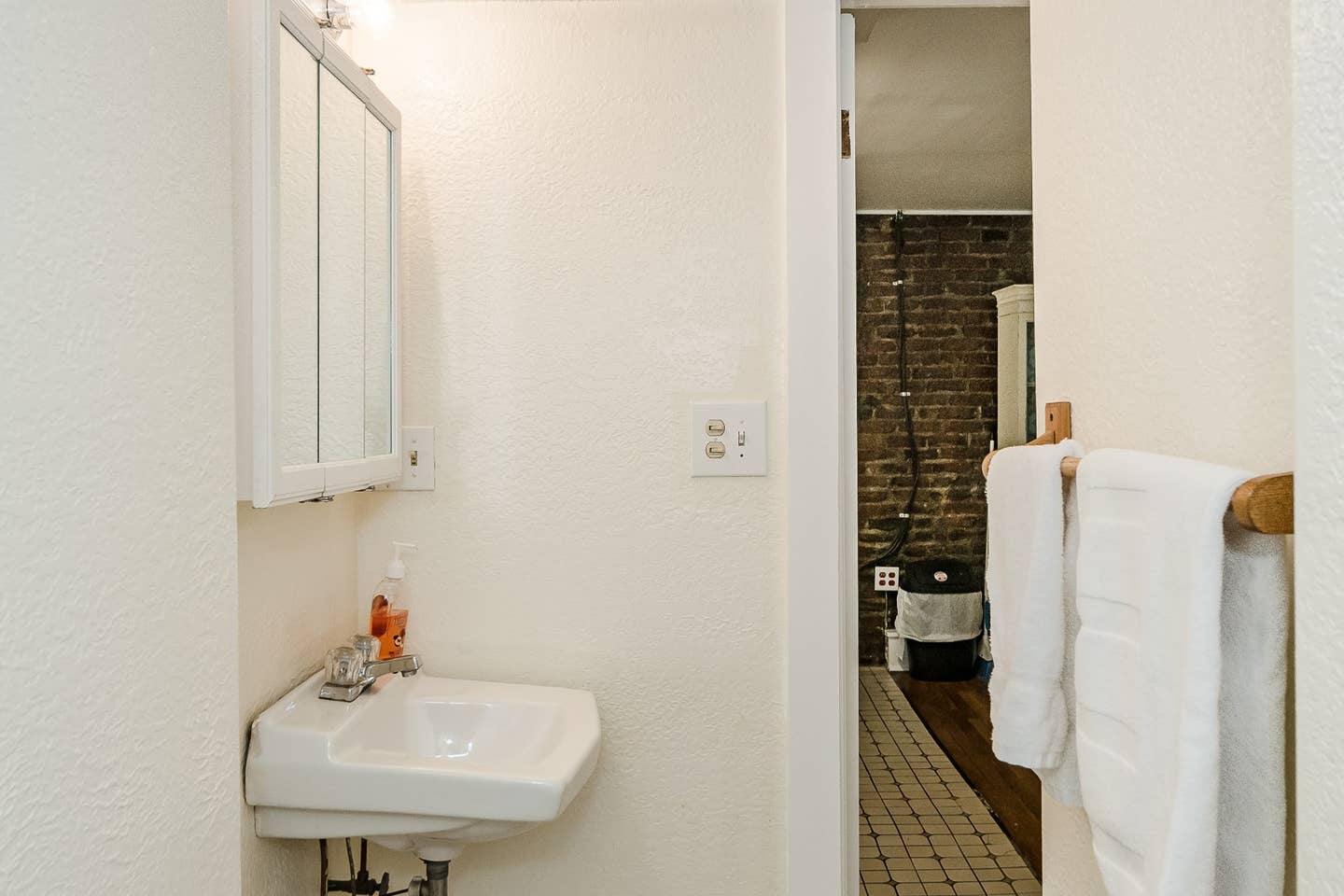 72 Reveres St, Beacon Hill