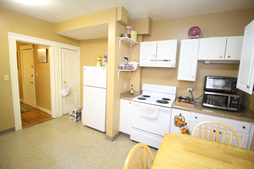 8 Ransom Rd, Brighton