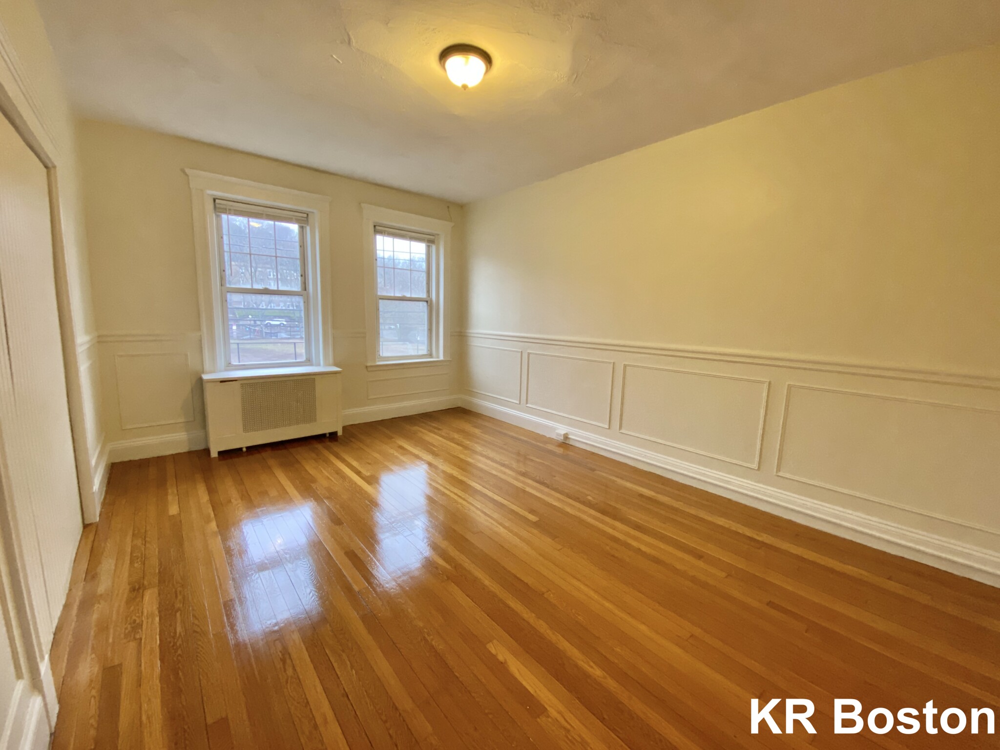 726 Washington St, Washington Square