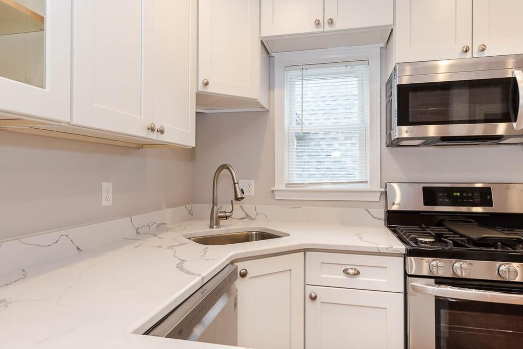 263 East Cottage St, Dorchester