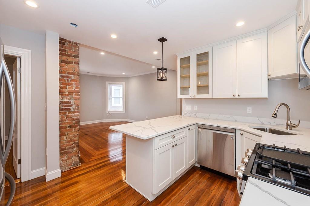 263 East Cottage St, Dorchester