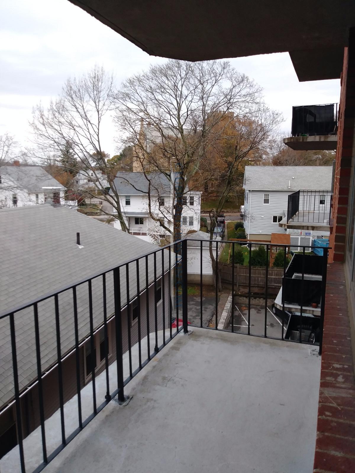 125 Trapelo Rd, Belmont Center