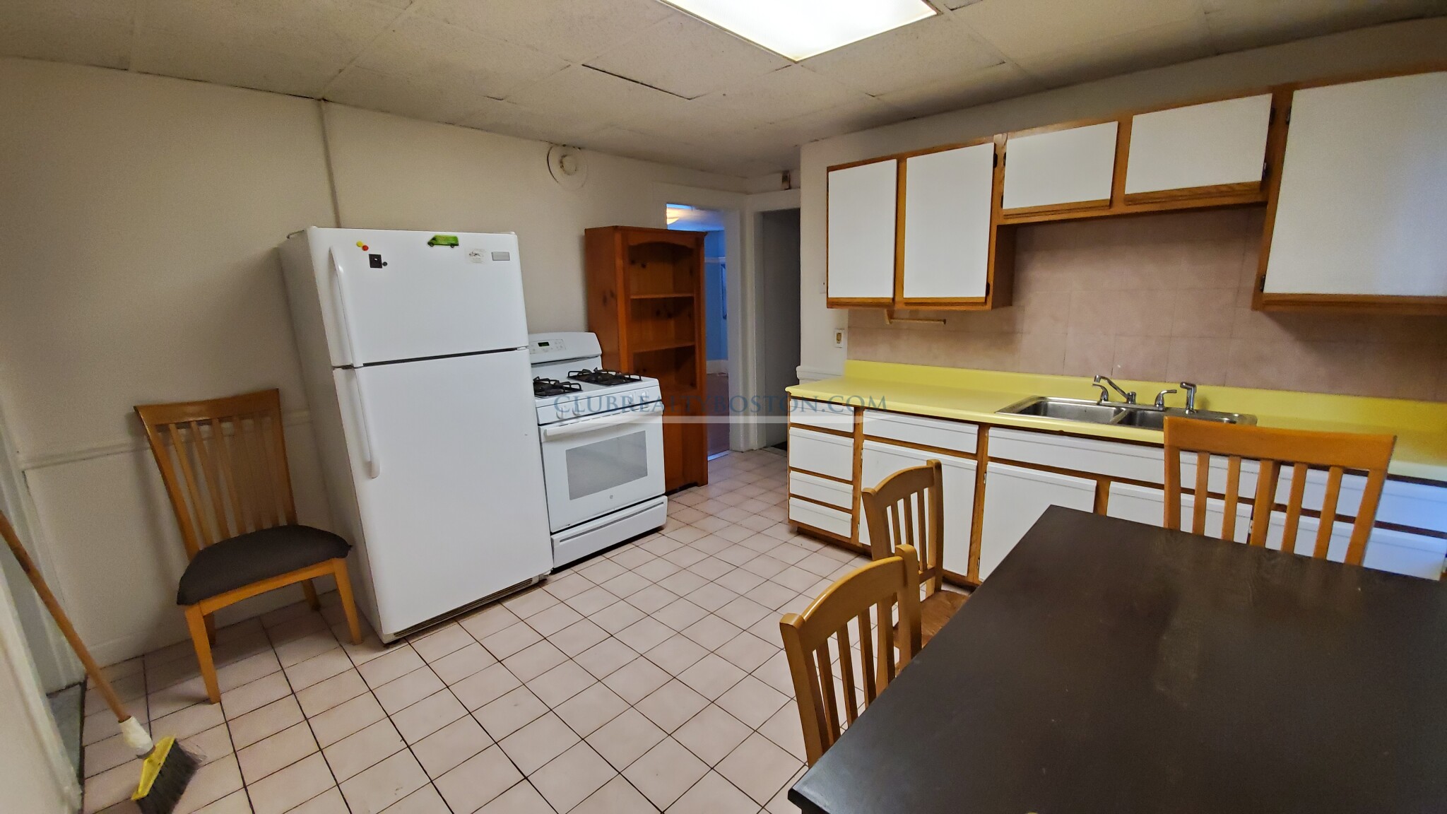 63 Easton St, Allston