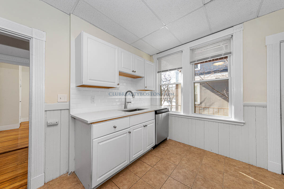 46 Brackett St, Brighton