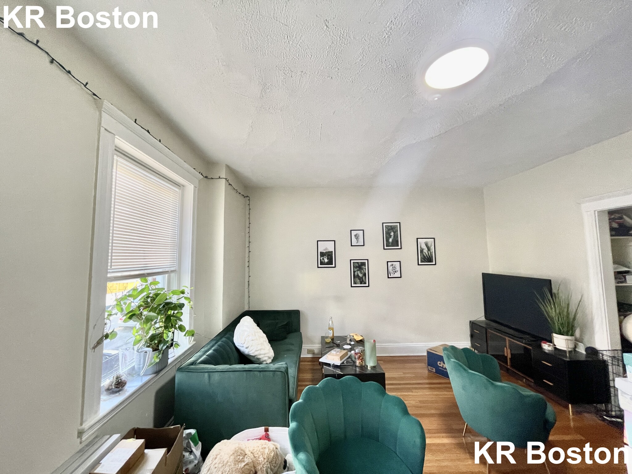 726 Washington St, Washington Square