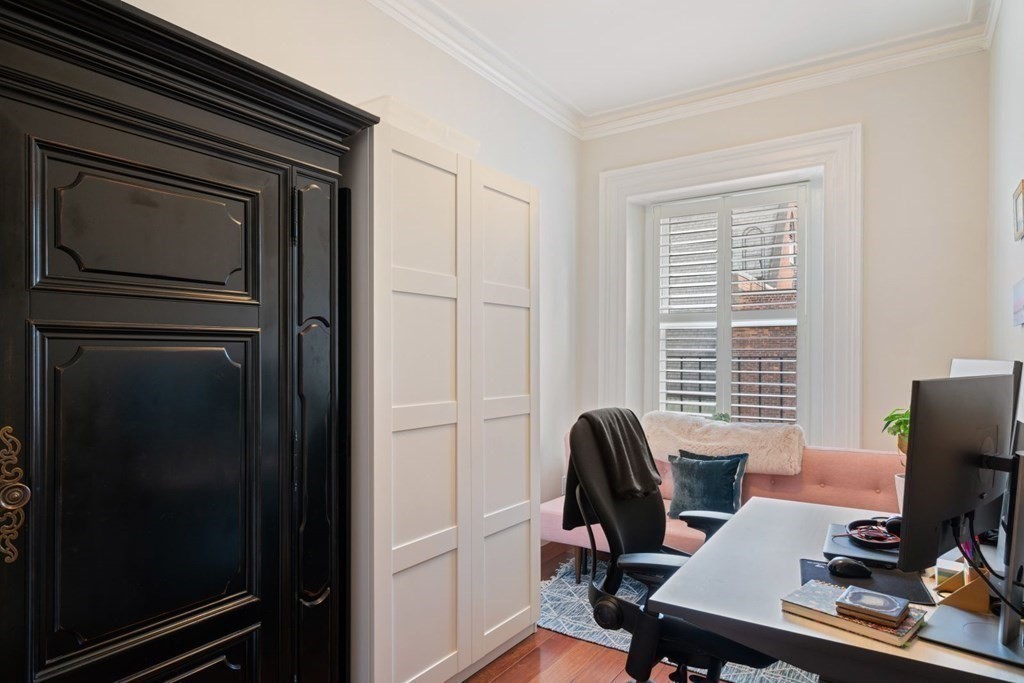 34 Commonwealth Ave, Back Bay