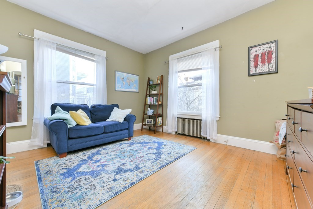 61 Montebello Rd, Jamaica Plain