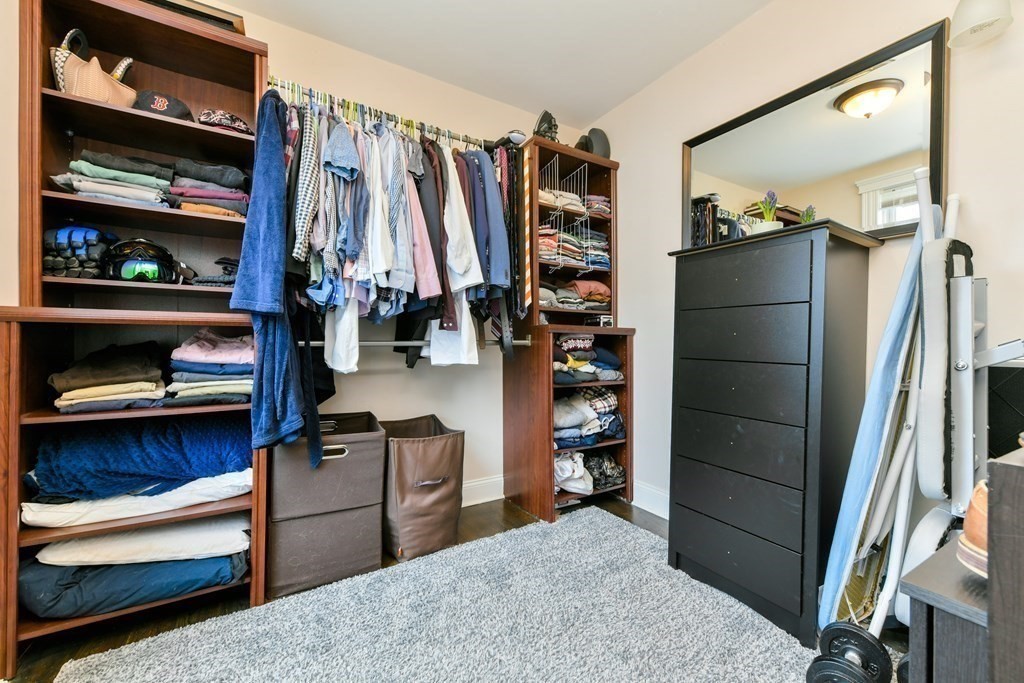 34 Forbes St, Back Bay