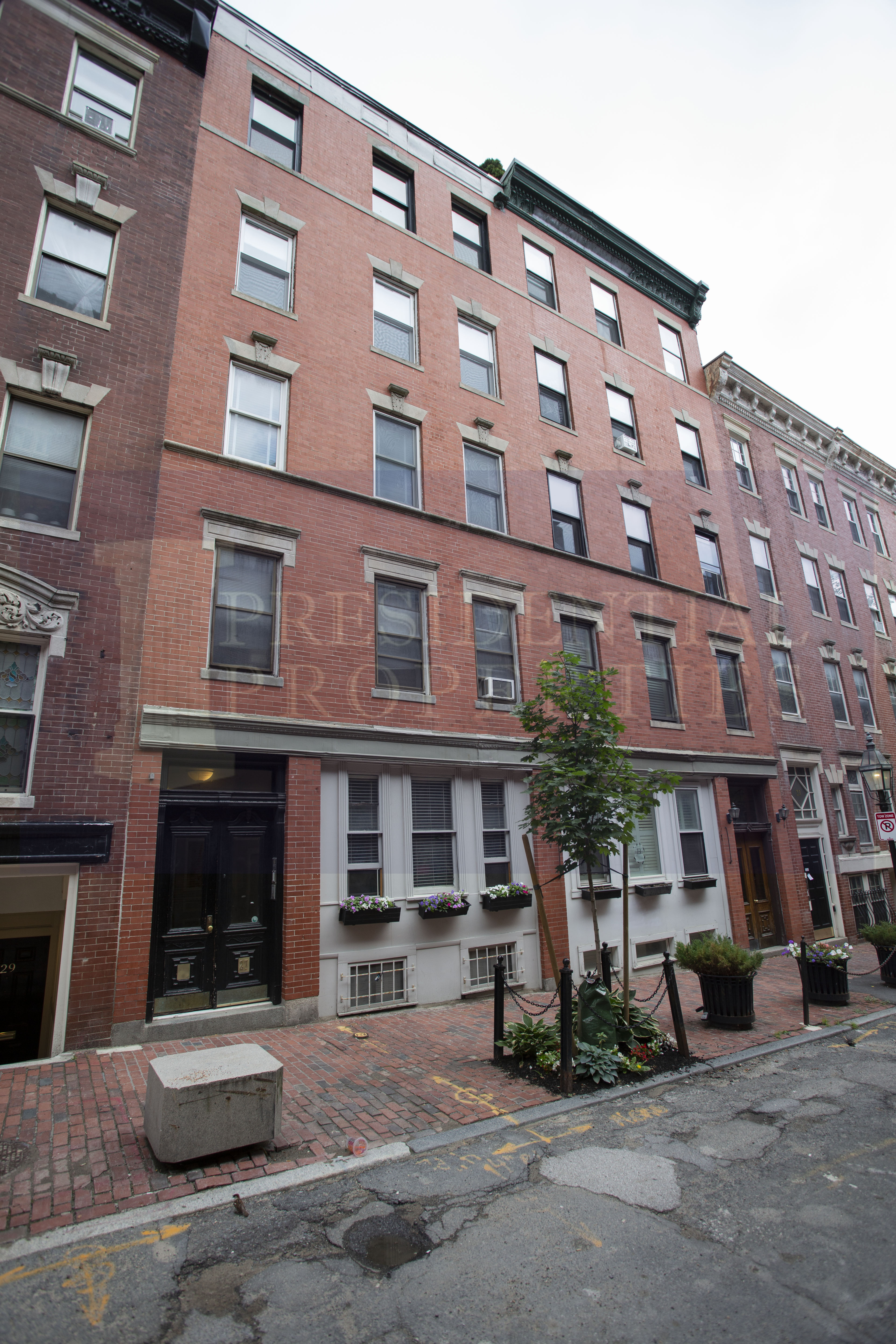 27 Temple St, Beacon Hill