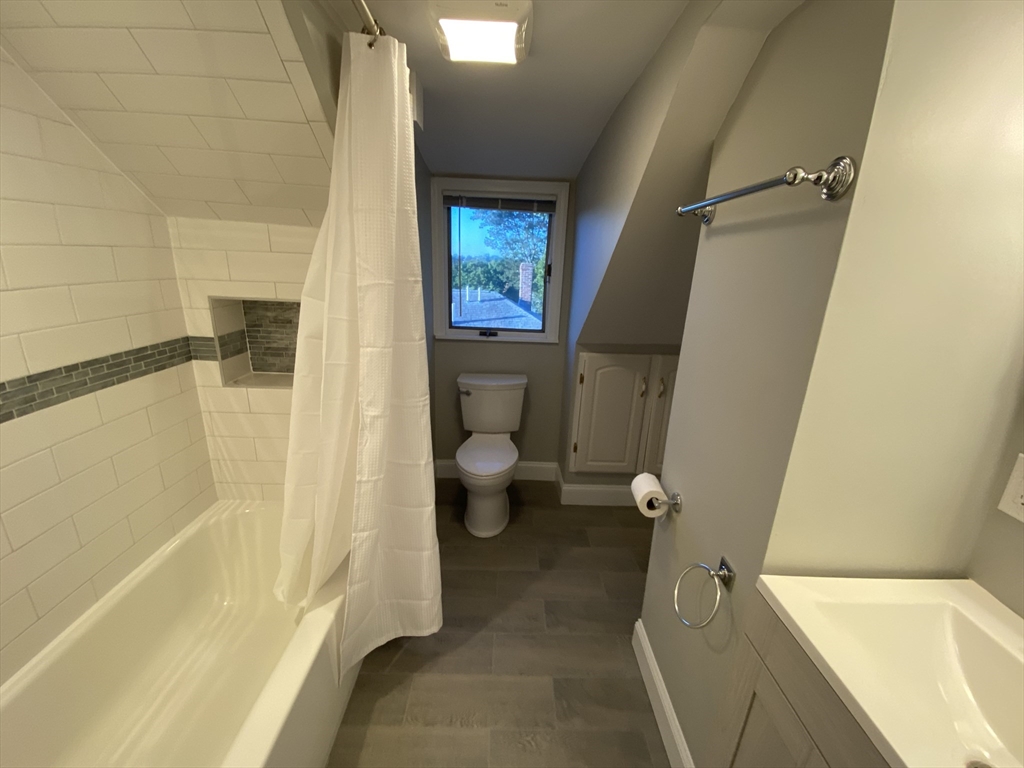 73 Hall Ave, Powder House Square