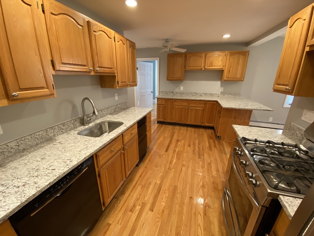 73 Hall Ave, Powder House Square