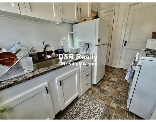 73 Martin St, Porter Square