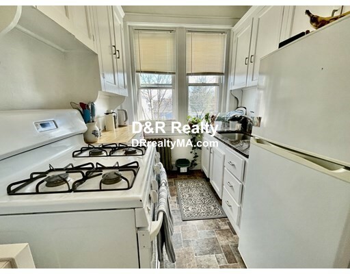 73 Martin St, Porter Square