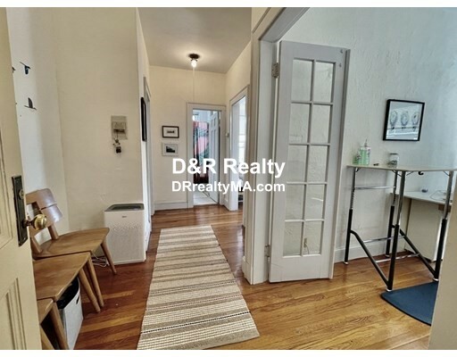 73 Martin St, Porter Square