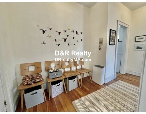 73 Martin St, Porter Square